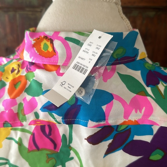 NWT J. Crew Collection Silk Twill Top in Vibrant Garden size 6 - Picture 7 of 7